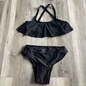 NWOT Ruby Flutter Cross Pack Too Period Safe Bikini W/ Protective Lining Small